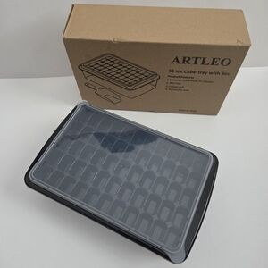 55 Cube Ice Tray with Bin and Scoop
